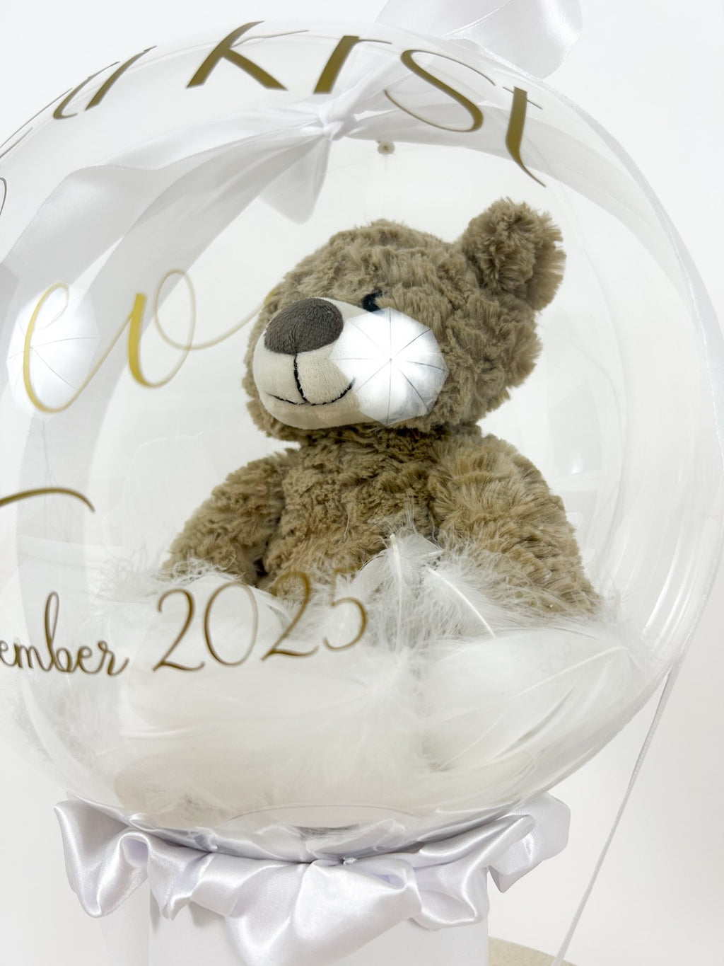 Krstni balon z rjavim medvedkom bel