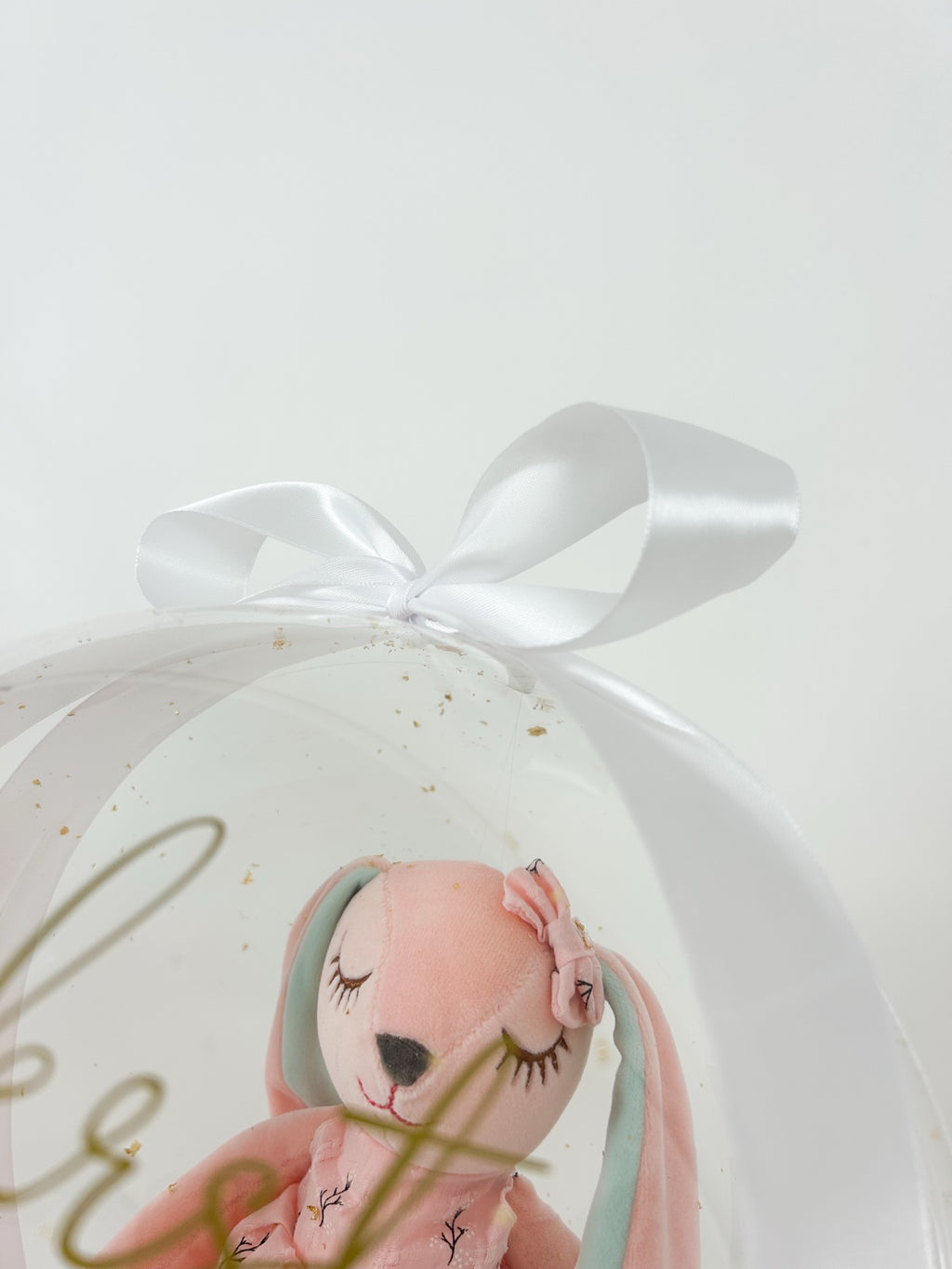 Krstni balon z roza zajčkom bel