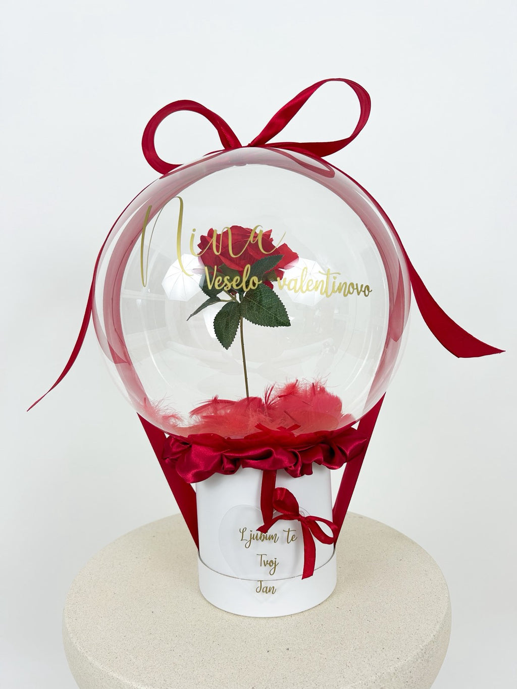 Valentinov balon z vrtnico